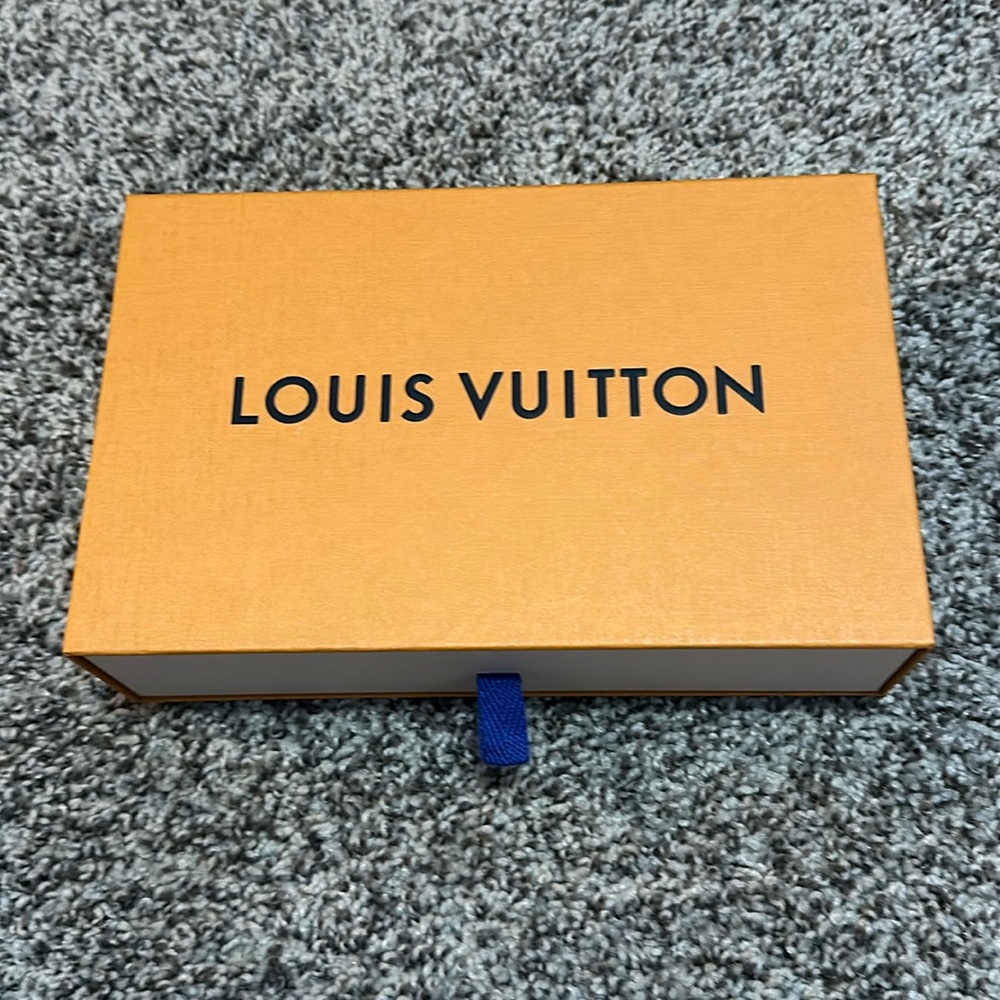 Louis Vuitton long wallet box